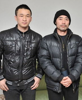 ��������