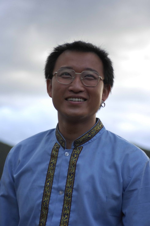 八千里路迅雷下载