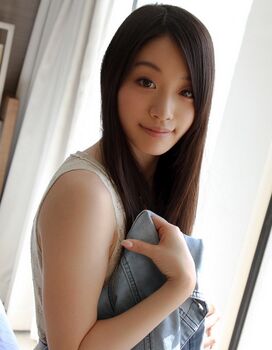Ʒ