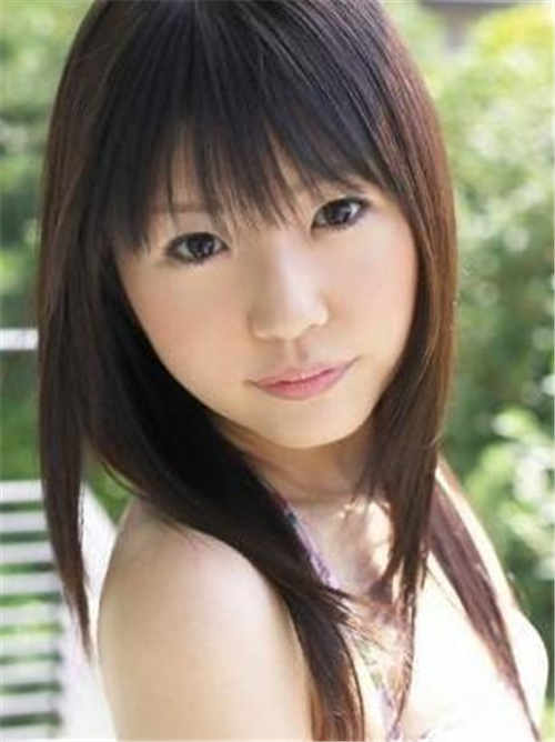 Ʒ