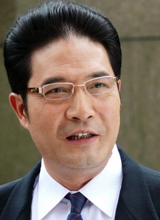 Ʒ