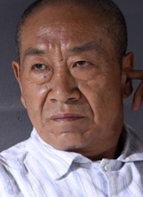 Ʒ