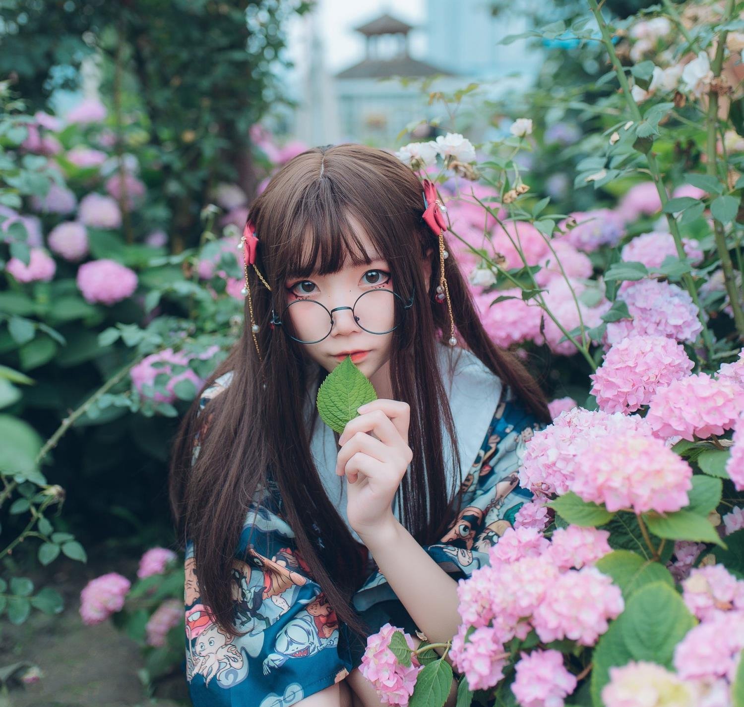 10000����18������ѿ�����Ѹ������