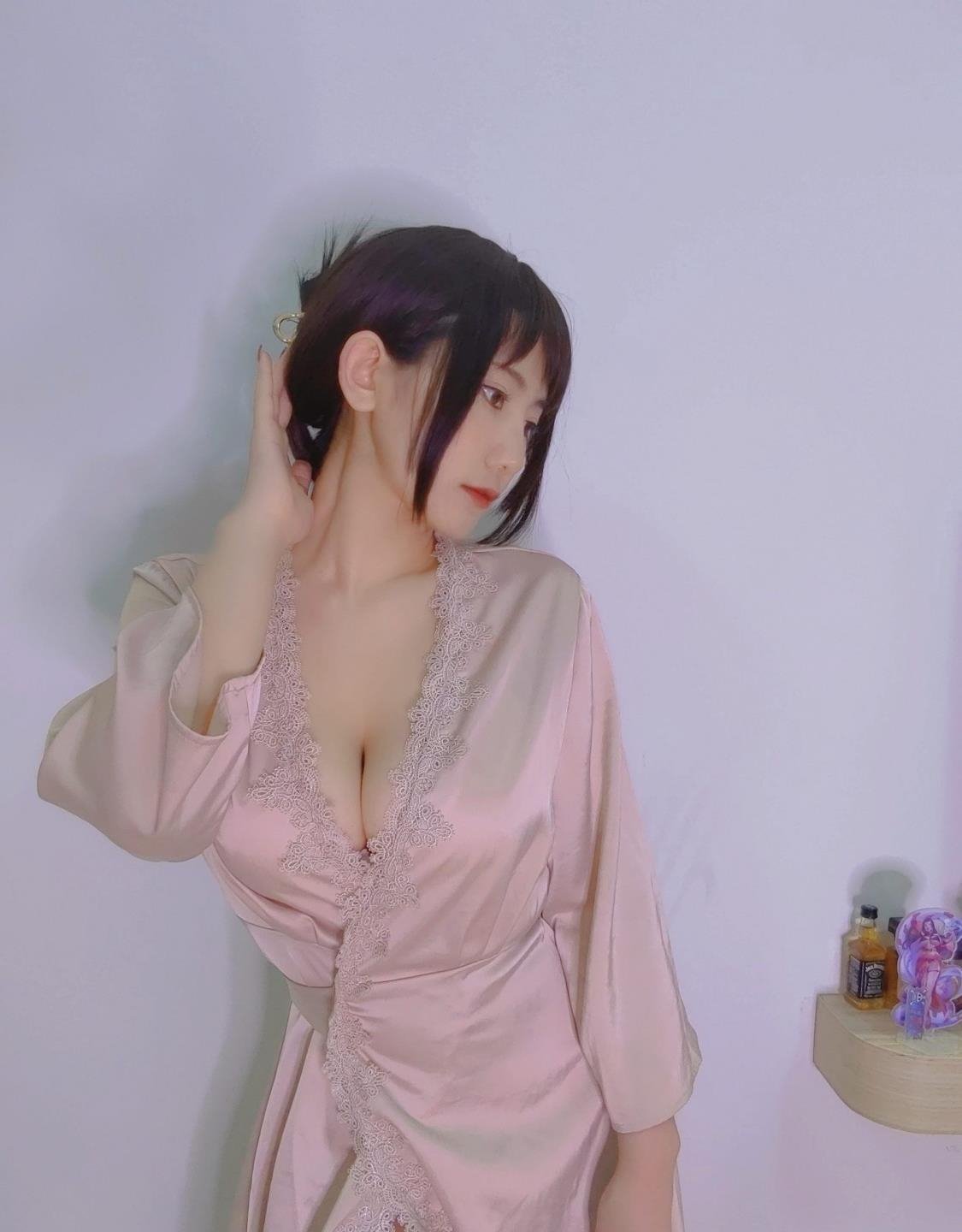 ǿ��Ů����