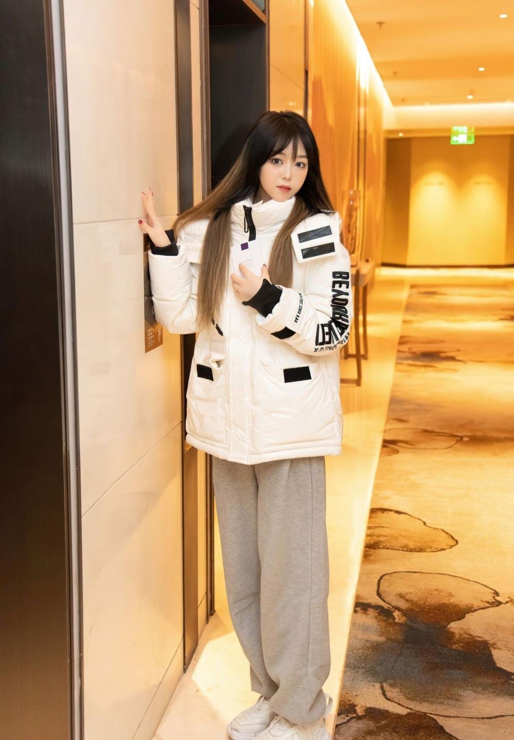 �����ѩѸ������