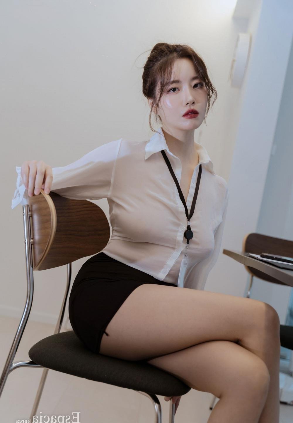 �Ե��ܲõ�Ұ��Ů��Ѹ������