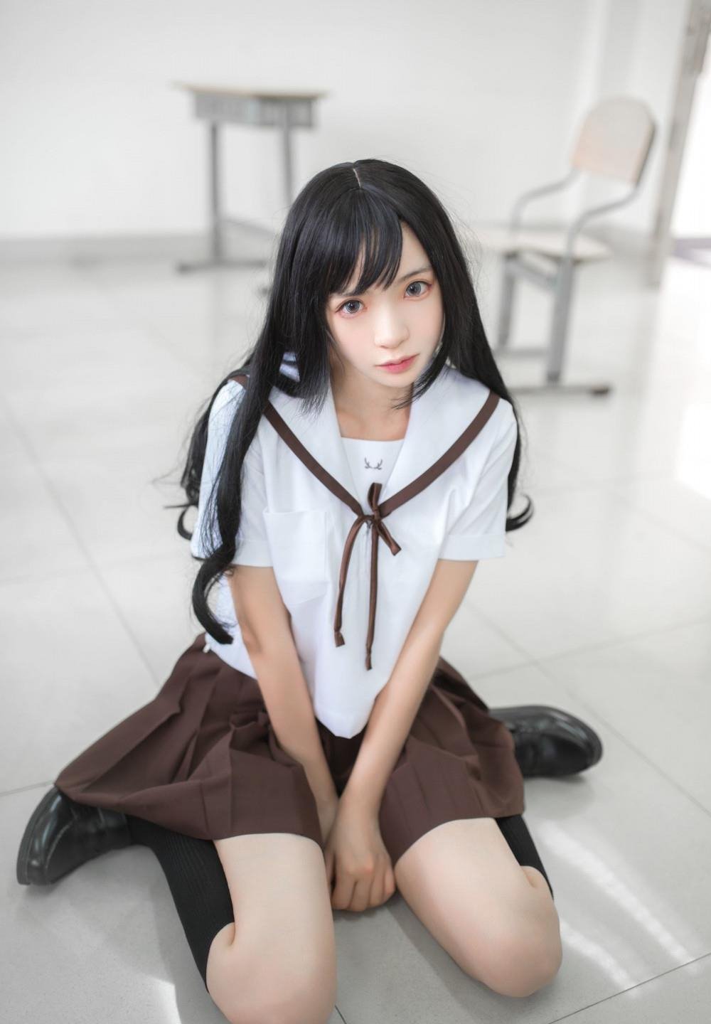 �������Ů�߳�AƬ��ƵѸ������