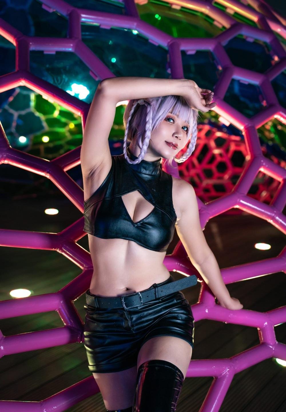 �ձ�����ɫ��ӰƬ���߿�Ѹ������