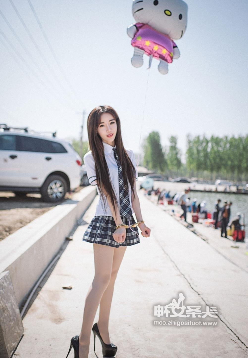 Ů��������2������Ƶ�з�����Ѹ������