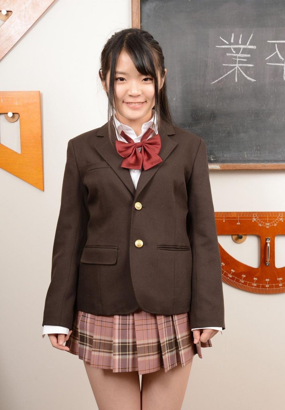 四川传媒学院朱姝君视频迅雷下载