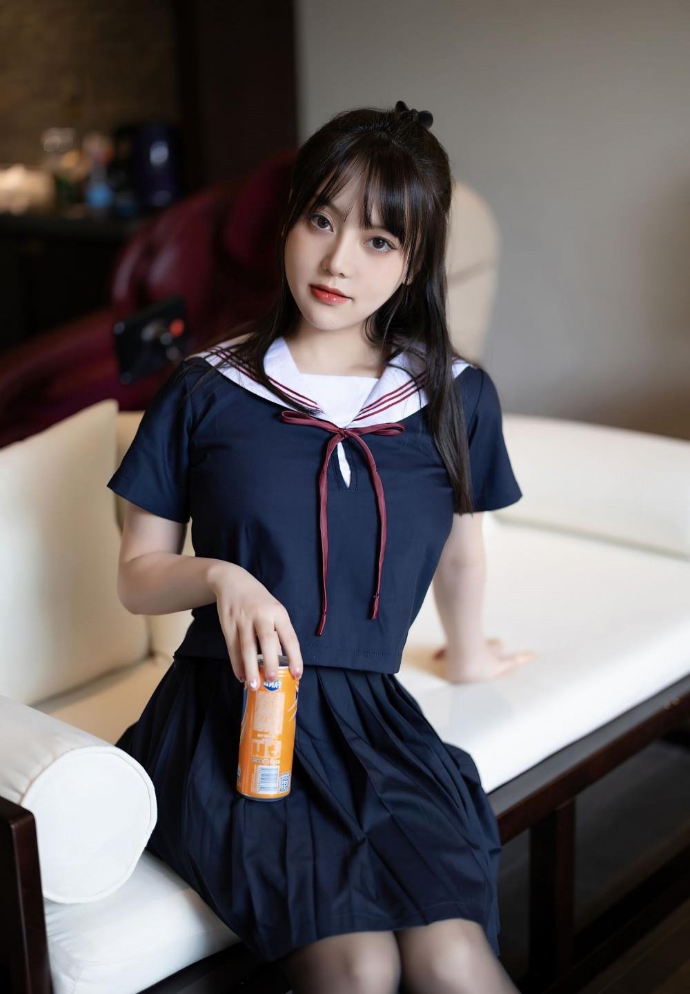 输了让同学玩身体全部位置的游戏