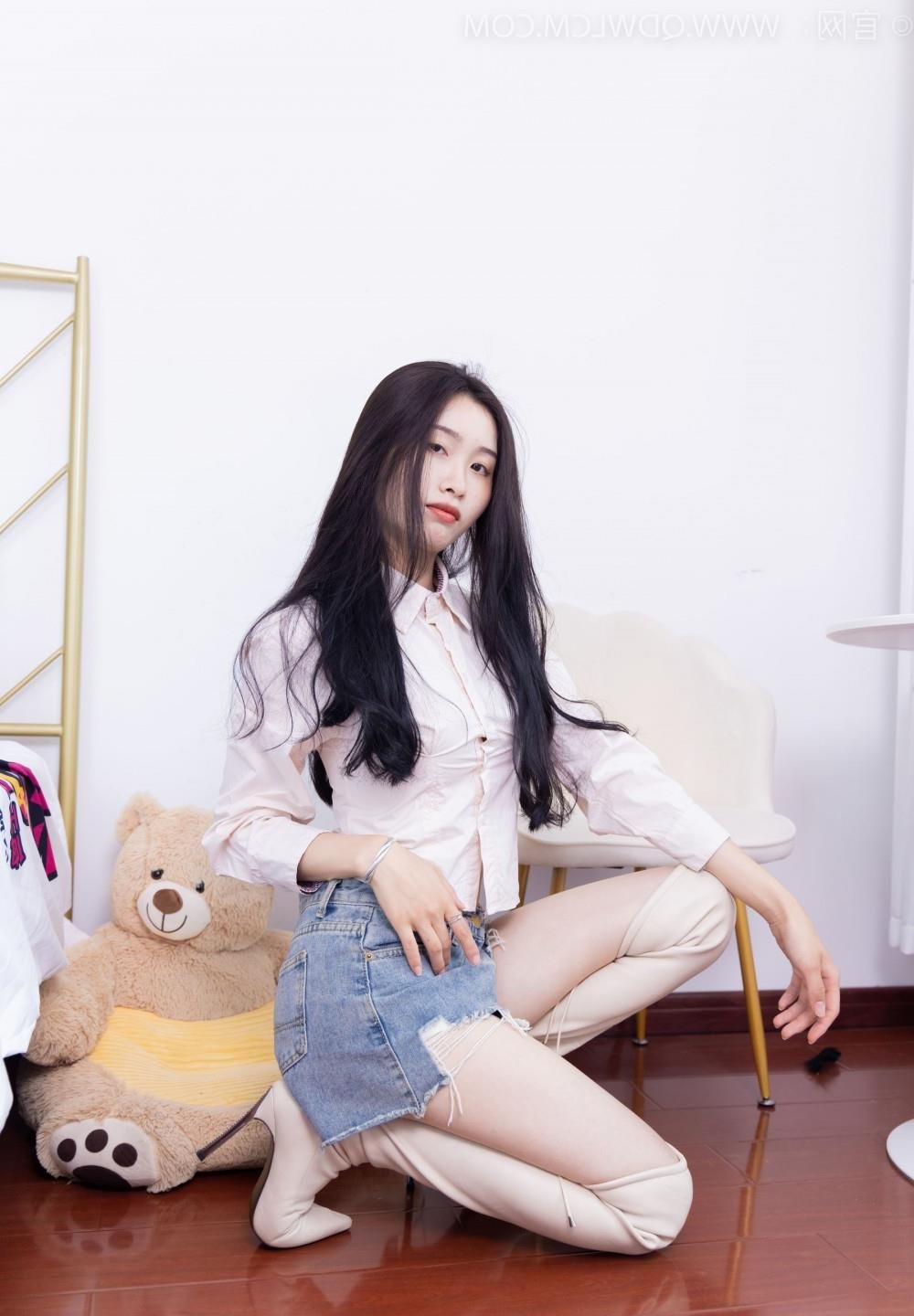 �����µ���������һЦѸ������