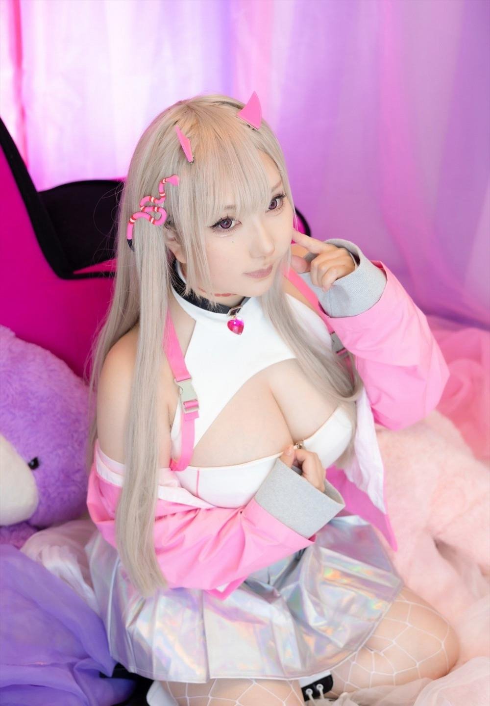 ɫ��AV����AV���뾫ƷѸ������