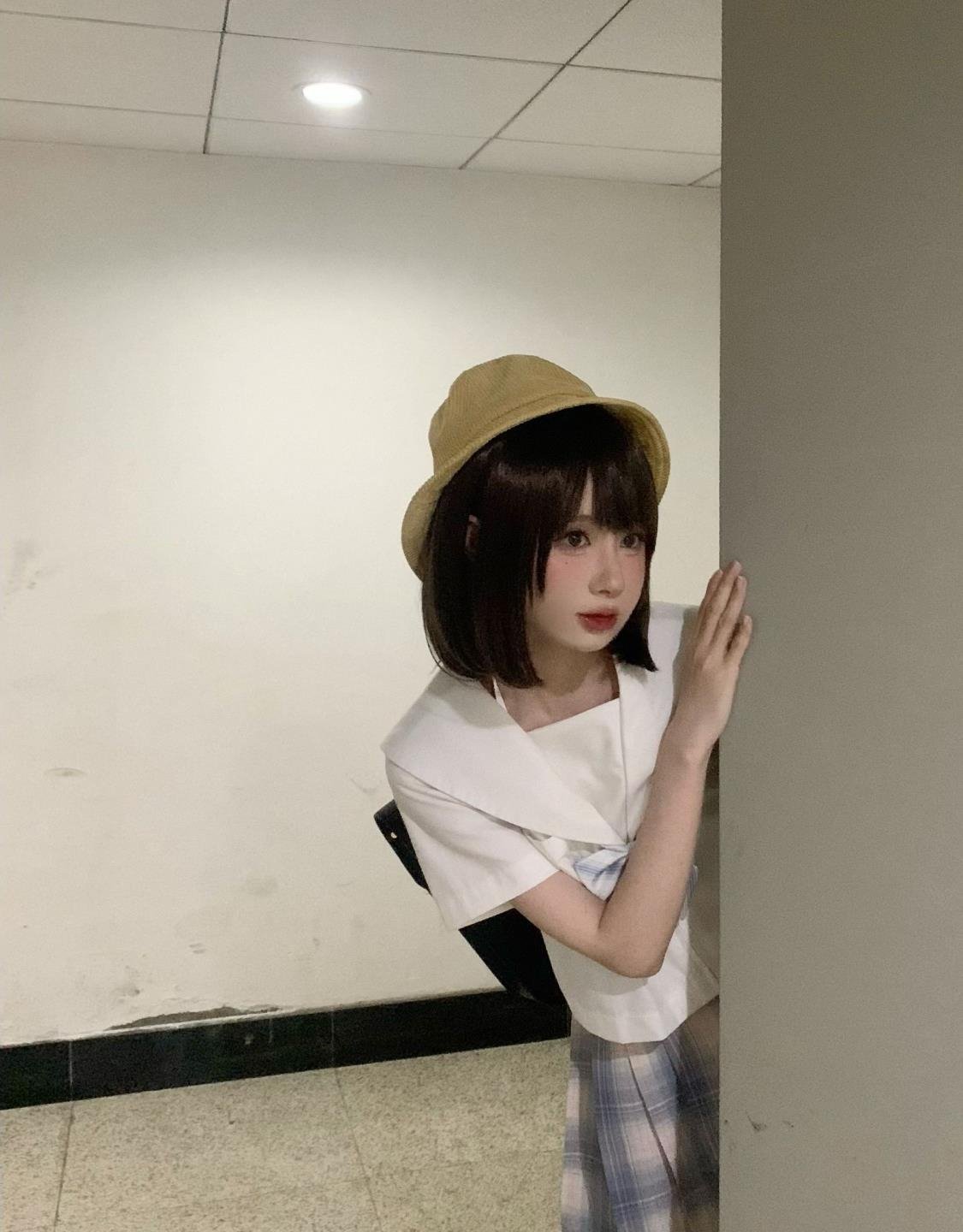 绅士漫画专注分享迅雷下载