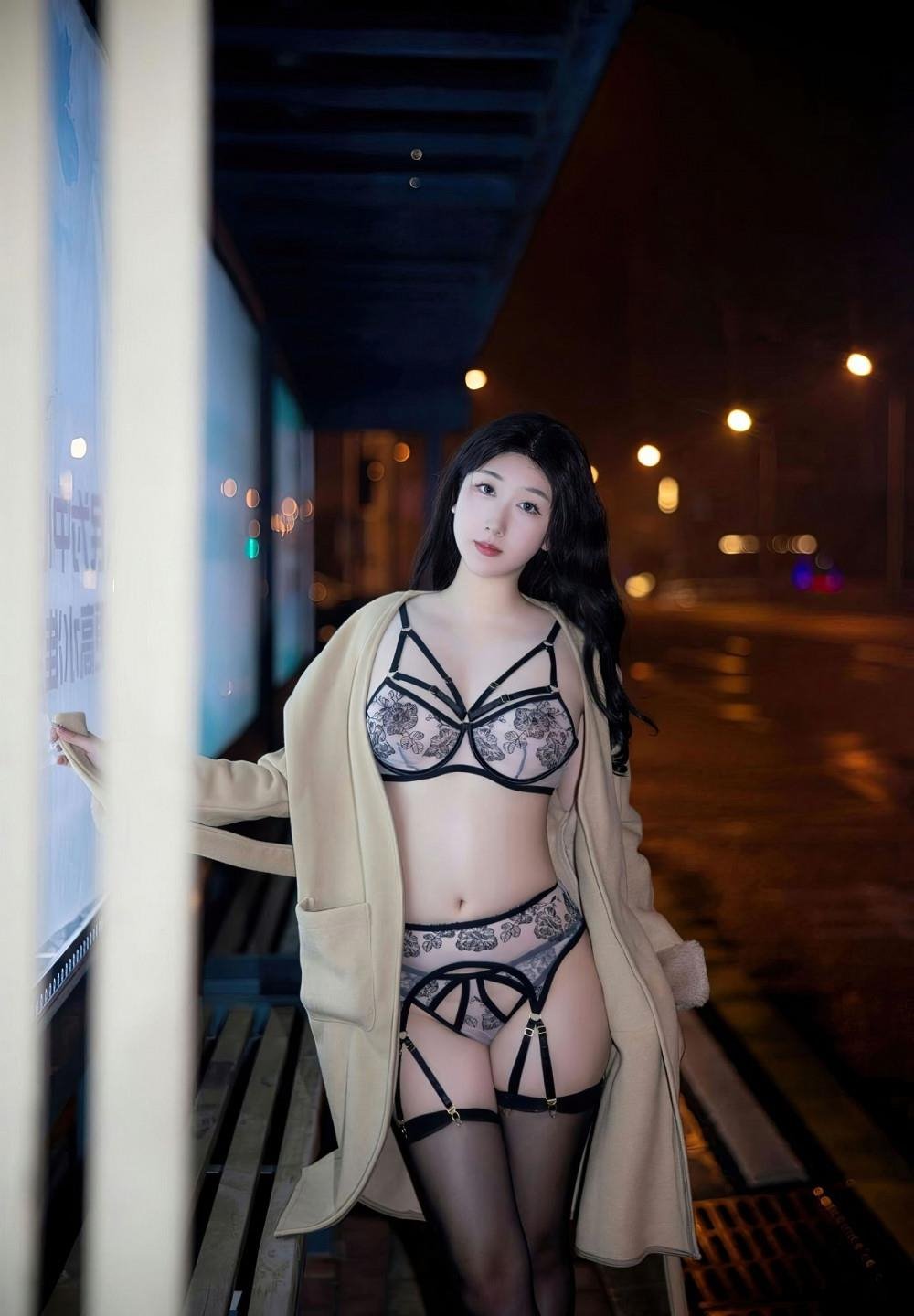 jizz��ŮѸ������