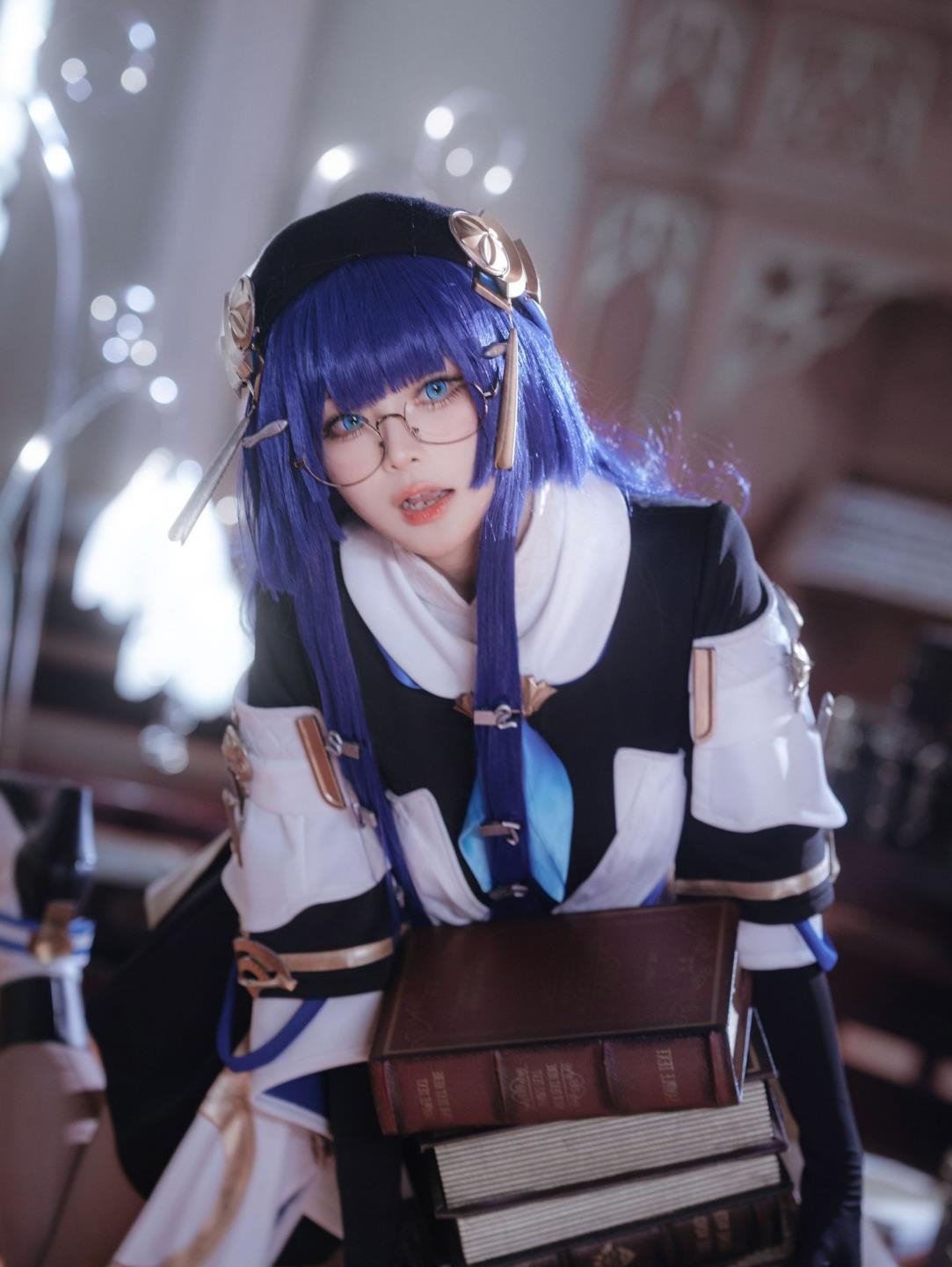 ���ھ������������д��ҵѸ������