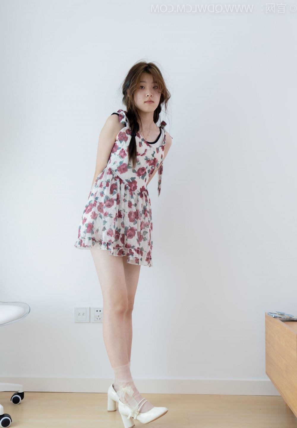 和小姪女做很舒服迅雷下载